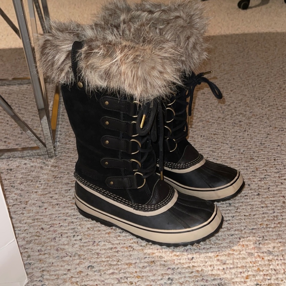 Women’s Sorel Winter Fur Boots